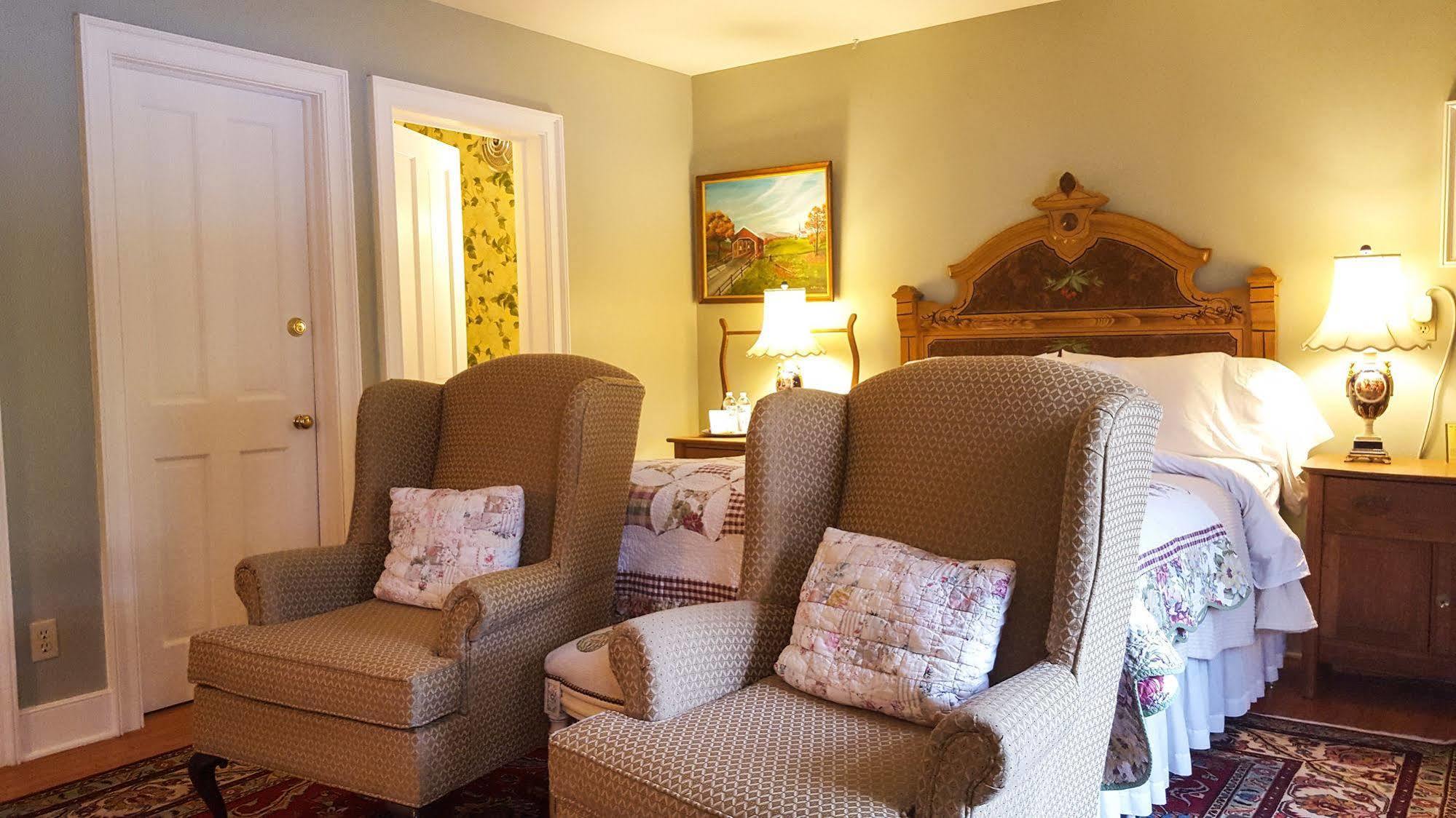 كوبرستاوون The White House Inn المظهر الخارجي الصورة